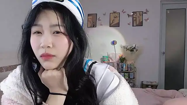 Snapshot of Luminous163 chatting on March 15, 2025, 12:47 am Luminous163 online show from March 15, 2025, 12:47 am