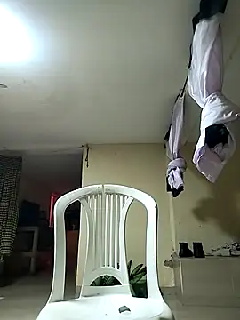 Snapshot of MaraVililhosa chatting on October 12, 2025, 5:17 am MaraVililhosa online show from October 12, 2025, 5:17 am