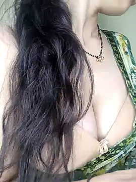 Snapshot of Fair-magic-woman chatting on January 8, 2025, 9:34 pm Fair-magic-woman online show from January 8, 2025, 9:34 pm