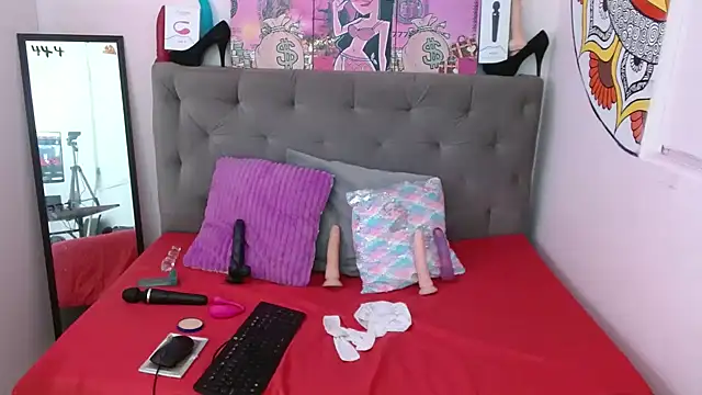 Snapshot of sarawiliamx chatting on January 26, 2025, 3:59 am sarawiliamx online show from January 26, 2025, 3:59 am