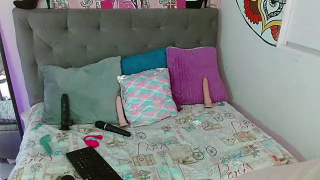 Snapshot of sarawiliamx chatting on February 13, 2025, 3:39 am sarawiliamx online show from February 13, 2025, 3:39 am