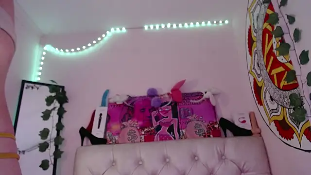 Snapshot of sarawiliamx chatting on March 9, 2025, 9:46 am sarawiliamx online show from March 9, 2025, 9:46 am