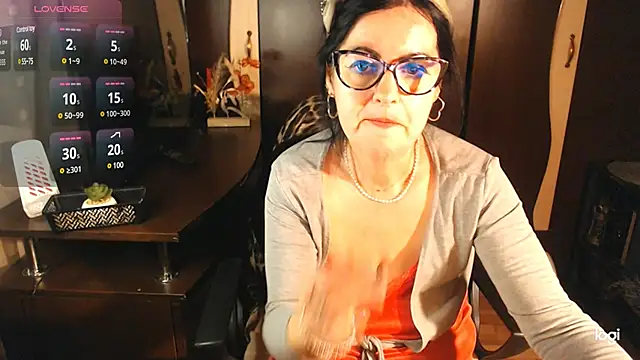 exymilf  online show from February 10, 2025, 9:25 pm