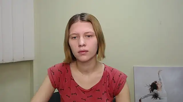 Snapshot of StellaCRL chatting on December 10, 2024, 7:37 am StellaCRL online show from December 10, 2024, 7:37 am