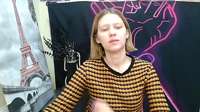 Snapshot of StellaCRL chatting on January 9, 2025, 7:10 am StellaCRL online show from January 9, 2025, 7:10 am