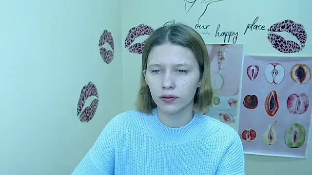 Snapshot of StellaCRL chatting on January 27, 2025, 7:14 am StellaCRL online show from January 27, 2025, 7:14 am
