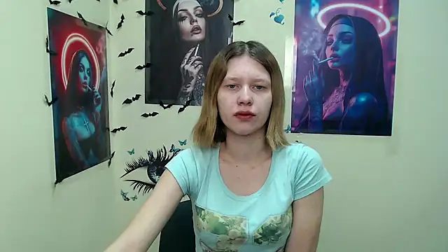Snapshot of StellaCRL chatting on March 3, 2025, 7:10 am StellaCRL online show from March 3, 2025, 7:10 am