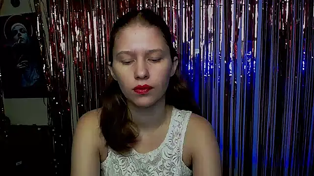 Snapshot of StellaCRL chatting on December 4, 2025, 7:28 am StellaCRL online show from December 4, 2025, 7:28 am