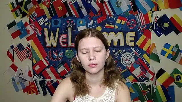 Snapshot of StellaCRL chatting on December 14, 2025, 7:36 am StellaCRL online show from December 14, 2025, 7:36 am