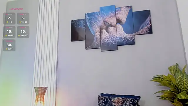 Snapshot of thomas_eliotts chatting on December 20, 2024, 10:00 pm thomas eliotts online show from December 20, 2024, 10:00 pm