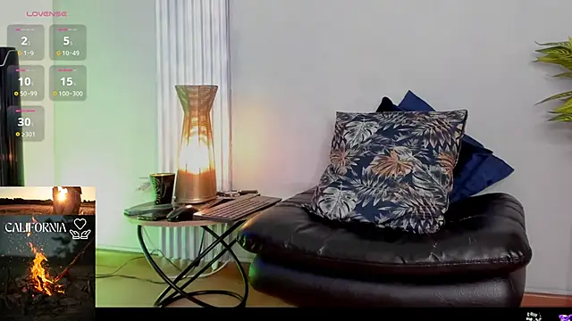 Snapshot of thomas_eliotts chatting on January 12, 2025, 12:49 am thomas eliotts online show from January 12, 2025, 12:49 am