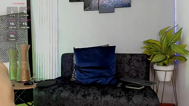 Snapshot of thomas_eliotts chatting on September 11, 2025, 7:47 pm thomas eliotts online show from September 11, 2025, 7:47 pm