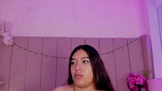 MollyBigBoobs12 online show from November 8, 2025, 10:15 am