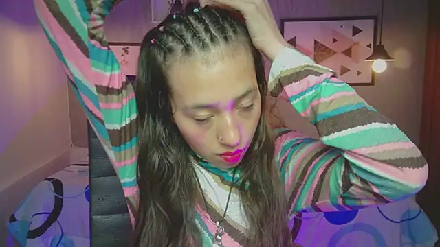 Snapshot of Valeria_roussi chatting on December 6, 2024, 1:22 pm Valeria roussi online show from December 6, 2024, 1:22 pm