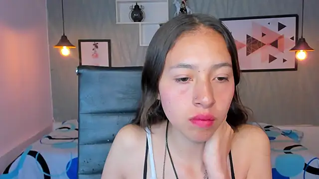 Snapshot of Valeria_roussi chatting on December 18, 2024, 2:06 pm Valeria roussi online show from December 18, 2024, 2:06 pm