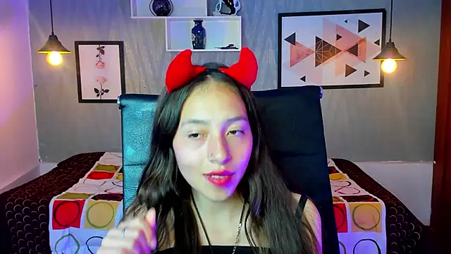 Snapshot of Valeria_roussi chatting on December 21, 2024, 8:10 pm Valeria roussi online show from December 21, 2024, 8:10 pm