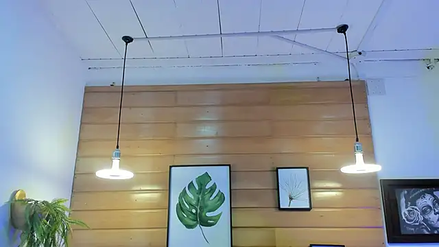 Snapshot of Valeria_roussi chatting on December 28, 2024, 1:59 pm Valeria roussi online show from December 28, 2024, 1:59 pm