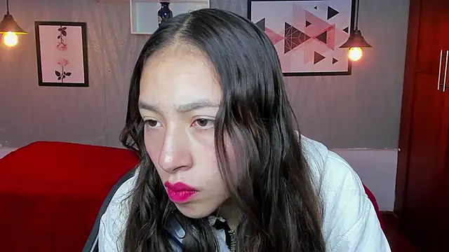 Snapshot of Valeria_roussi chatting on January 16, 2025, 1:58 pm Valeria roussi online show from January 16, 2025, 1:58 pm