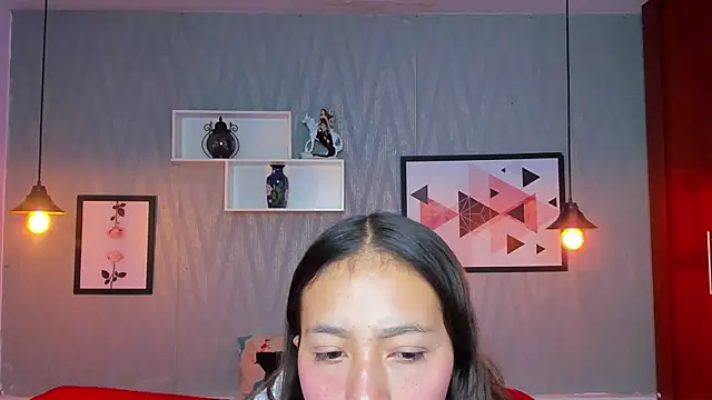 Snapshot of Valeria_roussi chatting on January 18, 2025, 1:29 pm Valeria roussi online show from January 18, 2025, 1:29 pm