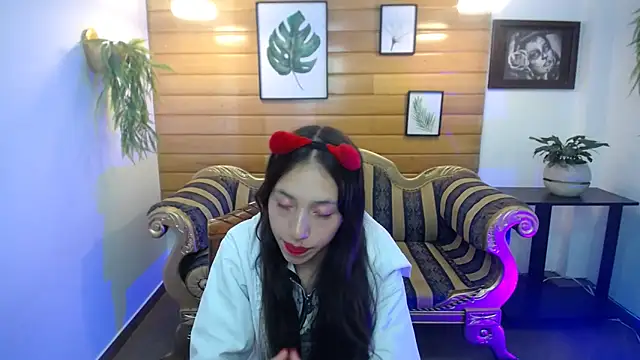 Snapshot of Valeria_roussi chatting on February 19, 2025, 8:41 pm Valeria roussi online show from February 19, 2025, 8:41 pm