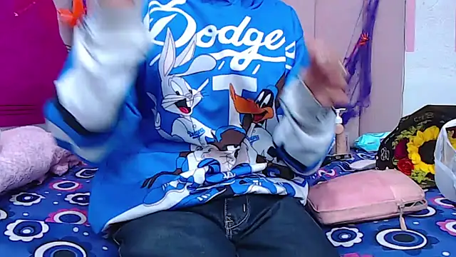 sara caplerx online show from October 28, 2025, 3:54 am