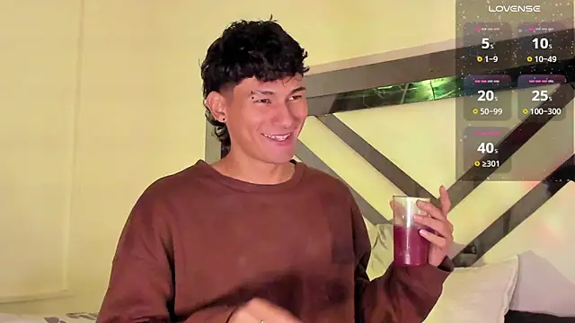 Alexx tc online show from February 2, 2025, 4:26 am