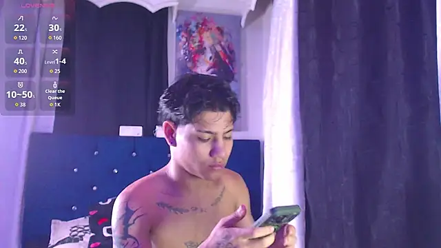 Sexys Boys Hot1 online show from December 14, 2025, 1:55 am