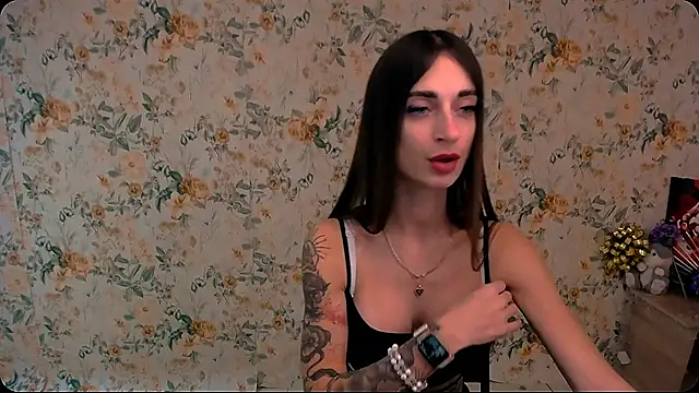 Asia N  online show from December 10, 2024, 11:43 am