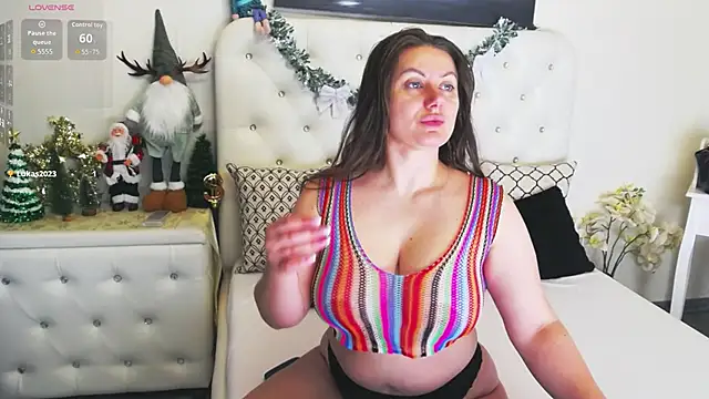 Snapshot of Ysabell01 chatting on December 16, 2025, 5:23 am Ysabell01 online show from December 16, 2025, 5:23 am