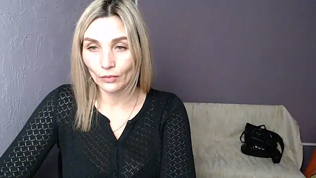  sexy lady online show from February 14, 2025, 5:14 pm