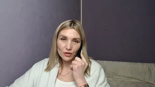  sexy lady online show from March 18, 2025, 4:26 pm