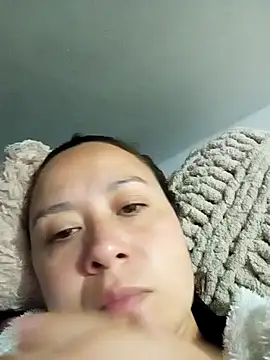 Snapshot of RenataSexy_ chatting on February 8, 2025, 2:36 am RenataSexy online show from February 8, 2025, 2:36 am