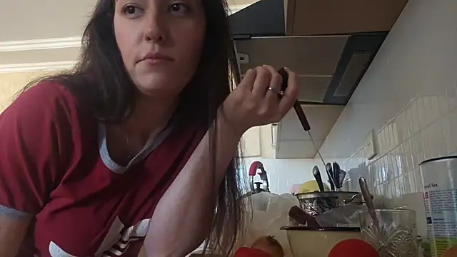 AlejandraDelaney online show from October 31, 2025, 12:06 pm