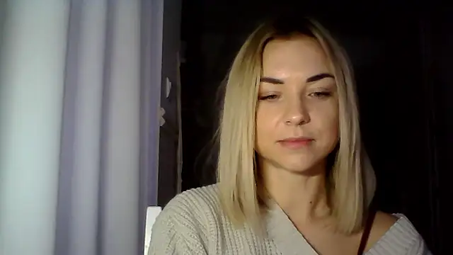 Snapshot of ashley_xlove chatting on December 12, 2024, 7:41 am ashley xlove online show from December 12, 2024, 7:41 am