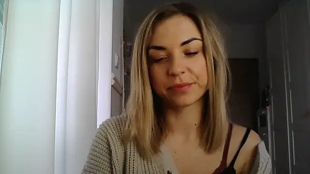 Snapshot of ashley_xlove chatting on March 3, 2025, 7:43 am ashley xlove online show from March 3, 2025, 7:43 am