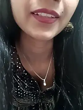 Snapshot of Rajni-Mehra chatting on February 14, 2025, 5:36 pm Rajni-Mehra online show from February 14, 2025, 5:36 pm