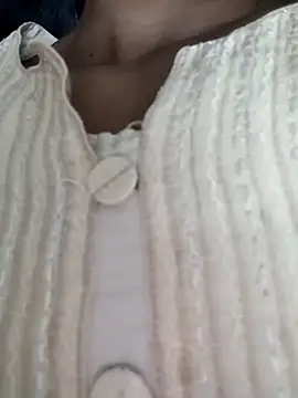 Snapshot of Rajni-Mehra chatting on March 7, 2025, 9:07 am Rajni-Mehra online show from March 7, 2025, 9:07 am