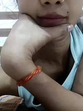 Snapshot of Rajni-Mehra chatting on September 30, 2025, 6:51 am Rajni-Mehra online show from September 30, 2025, 6:51 am