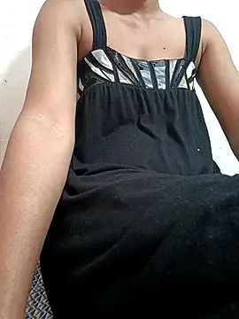 Snapshot of Rajni-Mehra chatting on October 27, 2025, 5:11 am Rajni-Mehra online show from October 27, 2025, 5:11 am