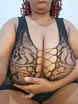 Snapshot of juicygoddess2 chatting on February 7, 2025, 10:19 am juicygoddess2 online show from February 7, 2025, 10:19 am