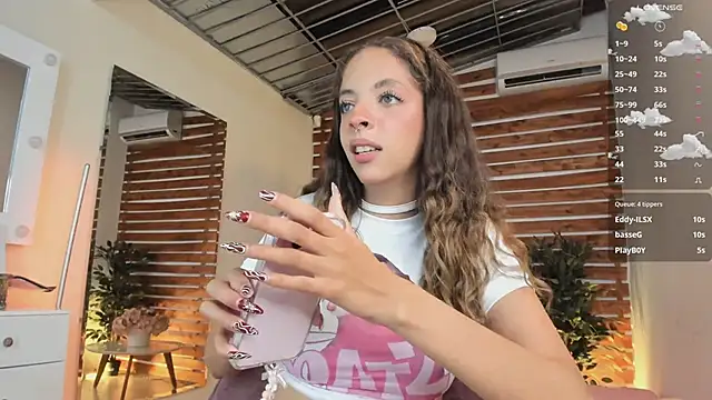 Sapphire Venuss online show from March 14, 2025, 1:59 am