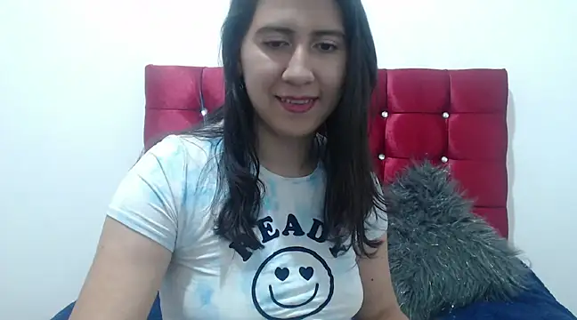 Snapshot of PAU_GOOMEZ_0809 chatting on December 6, 2024, 10:19 pm PAU GOOMEZ 0809 online show from December 6, 2024, 10:19 pm