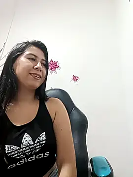 Snapshot of PAU_GOOMEZ_0809 chatting on November 21, 2025, 7:12 pm PAU GOOMEZ 0809 online show from November 21, 2025, 7:12 pm