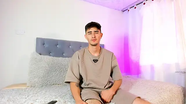 PhilipRich online show from September 29, 2025, 5:40 pm