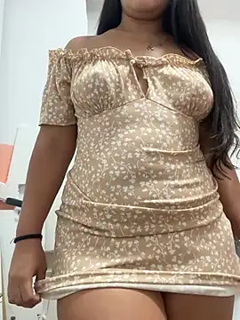 mismmia online show from December 31, 2024, 12:32 am