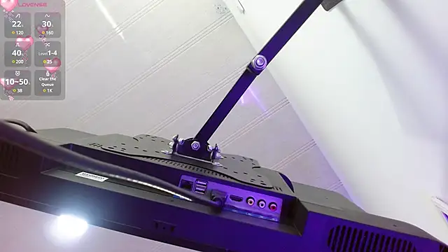 Snapshot of Aurora_blossom__ chatting on January 27, 2025, 12:37 pm Aurora blossom online show from January 27, 2025, 12:37 pm