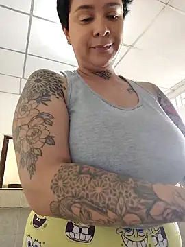 KatInk online show from October 4, 2025, 1:09 pm