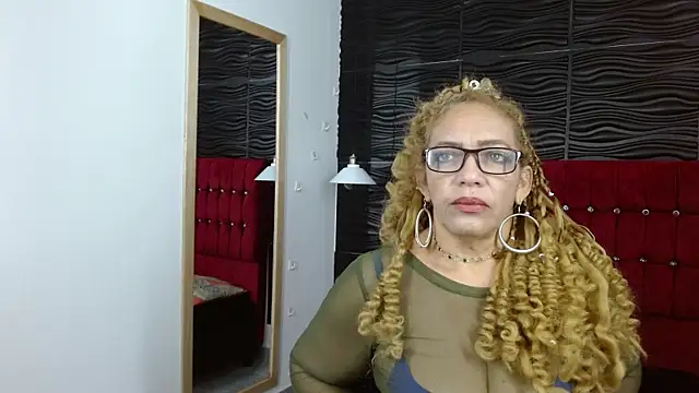 Snapshot of PervertedMature chatting on January 12, 2025, 10:23 am PervertedMature online show from January 12, 2025, 10:23 am
