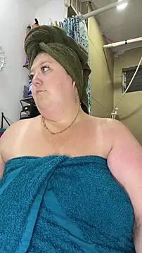 Snapshot of Chloee_ep chatting on December 14, 2025, 5:13 am Chloee ep online show from December 14, 2025, 5:13 am