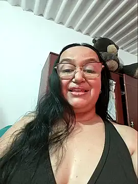 Gia Nahomi online show from January 11, 2025, 10:07 pm